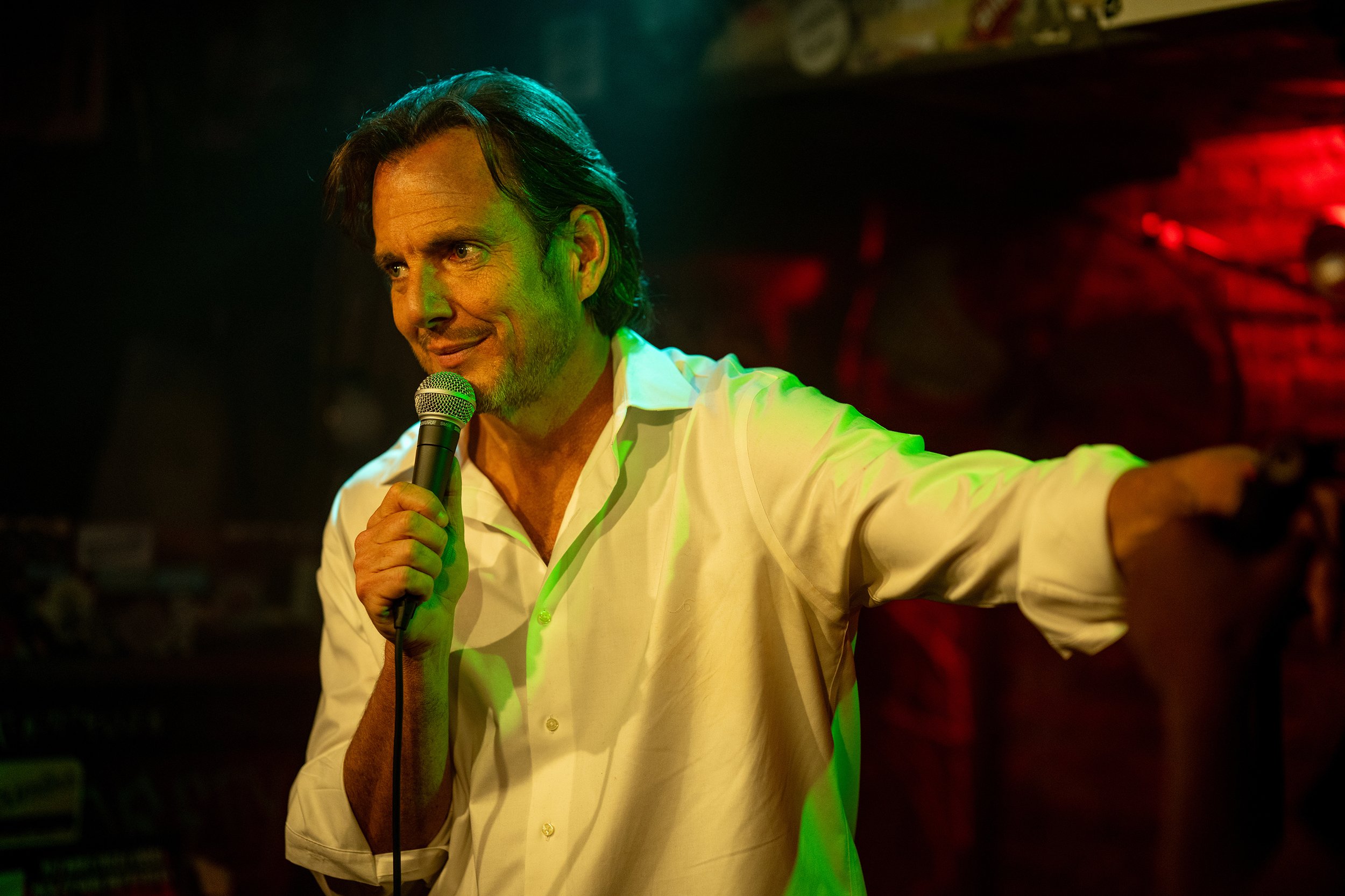 ‘Is This Thing On?’ Review: Bradley Cooper Finds Humor and Humanity in the Quiet Cracks of a Marriage
