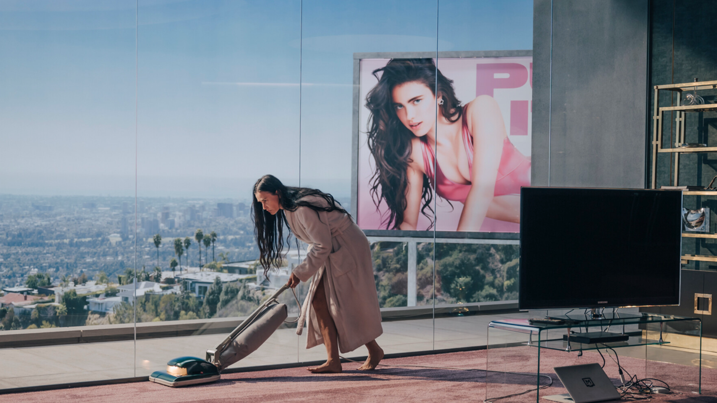 The Substance: A Gory and Satirical Take on Celebrity and Identity
