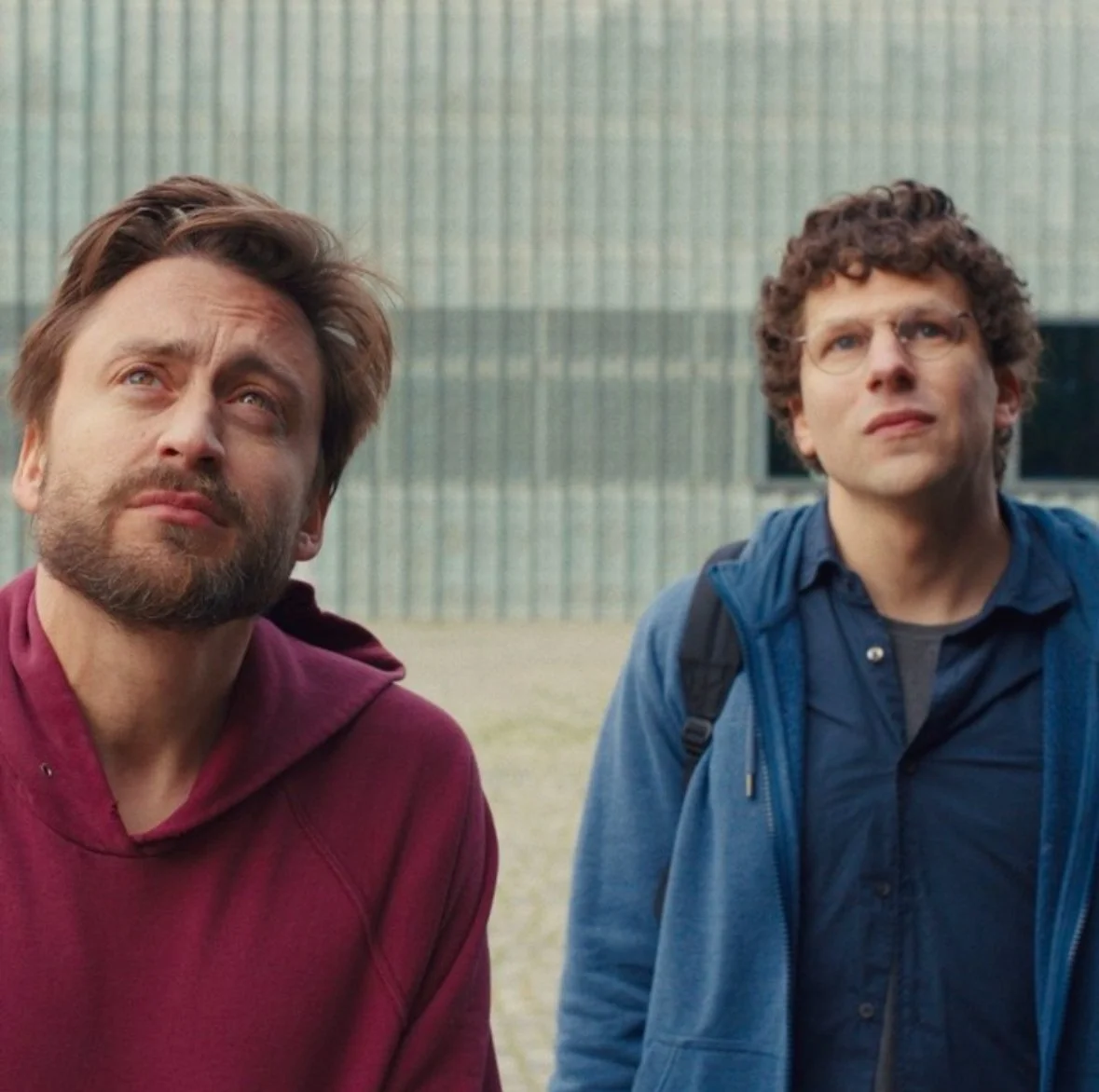 Jesse Eisenberg Reflects on  ‘A Real Pain’: Envy, Challenges, and Finding the Right Rooftop